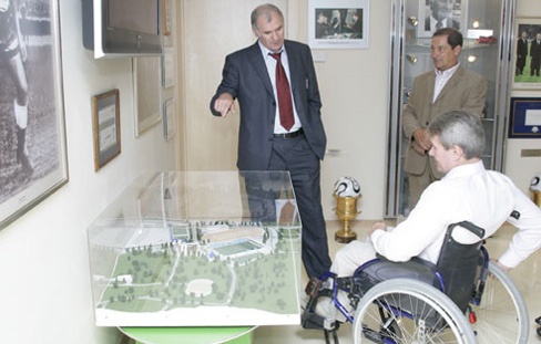 Особливим людям – особлива увага