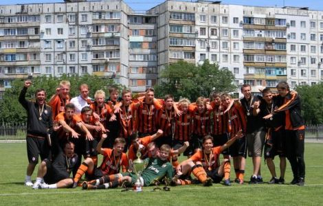 Вища ліга (U-17). Фіаско динамівців, тріумф – гірників