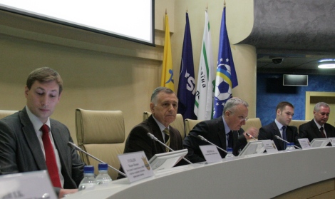 Безпеці на стадіонах – першочергову увагу