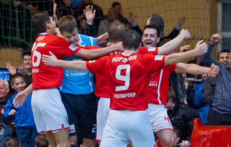 19 тур "Екстра-Ліги": бенефіс Андрія Сімки та точка кипіння у Рівному