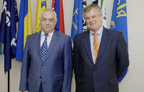 Керівництво ФФУ зустрілося з Послом Великої Британії в Україні Саймоном Смітом