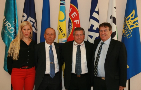 Ізраїльська делегація у Будинку футболу