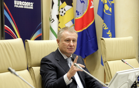 УЄФА впевнений в Україні та Польщі