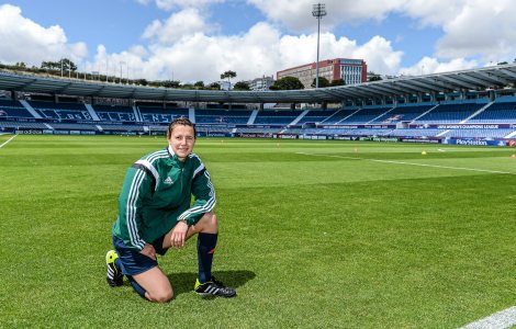 Катерина Монзуль – арбітр матчу відбору ЧС-2015 Австрія - Фінляндія