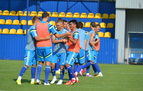 «Молодіжка»: збір напередодні благодійного матчу для підтримки української армії