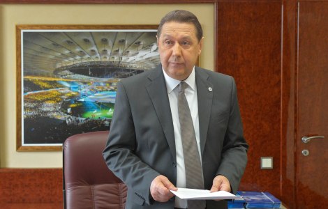 Анатолій Коньков відвідає матч молодіжних збірних України та Швейцарії