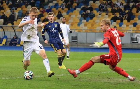 15-й тур Прем’єр-ліги: лідери святкують розгромні перемоги