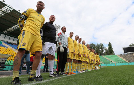 Збірна українських вболівальників тріумфує на турнірі «EUROFANZ-2016»
