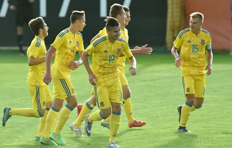 Збірна U-17 впевнено перемогла юнаків з Естонії