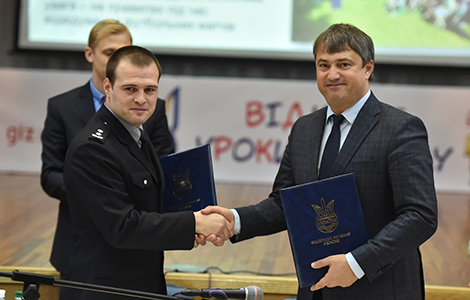 ФФУ уклала угоди з МОН та Нацполіцією щодо спільного розвитку шкільного футболу