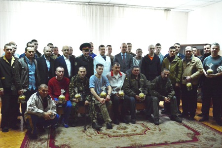 Смачні подарунки для бійців АТО від ФФУ 