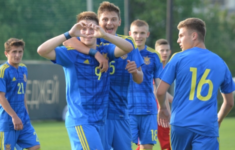 U-18: впевнена перемога над Польщею
