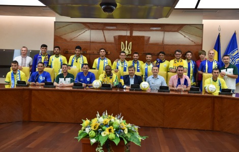 ФФУ та команда Діого Рінкона втілили соціальну ініціативу із впровадження здорового способу життя серед підлітків