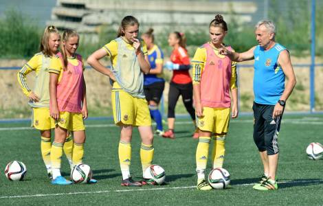 Україна WU-17 вирушає на Турнір розвитку УЄФА