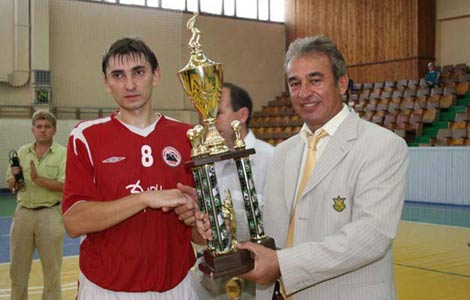 Суперкубок – у «Єнакієвця»