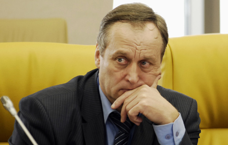 Віктор Безрук: «Луганська влада футболом не живе»