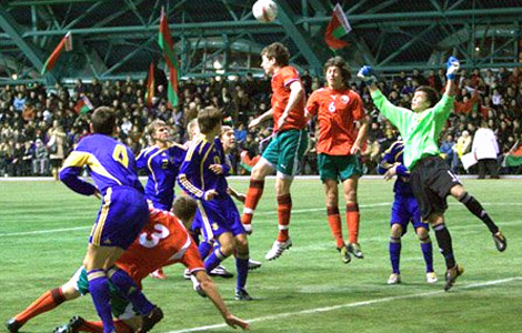 U-16: футбольний трилер у Мінську