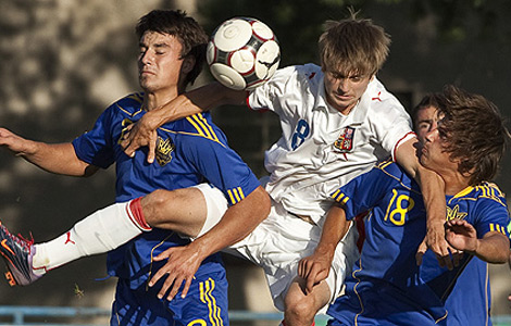 U-18: нічия з господарями