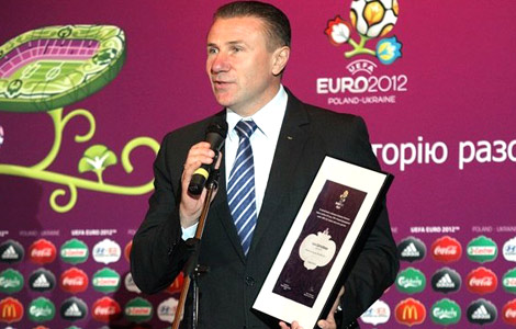 Бубка закликає дружити з ЄВРО-2012
