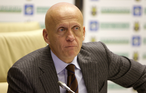 «Футбольний прес-клуб» переноситься