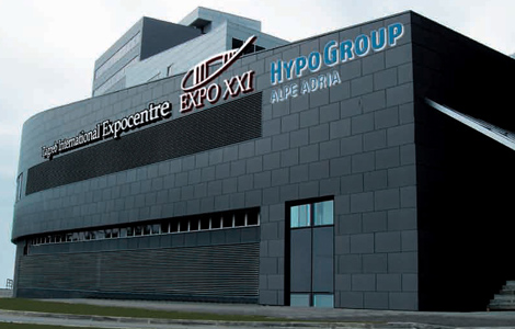 УЄФА міркує над розширенням Євро