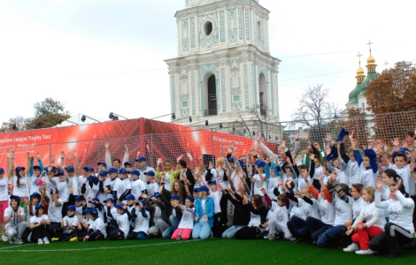 Кубок чемпіонів та світові зірки на фестивалі OFFS