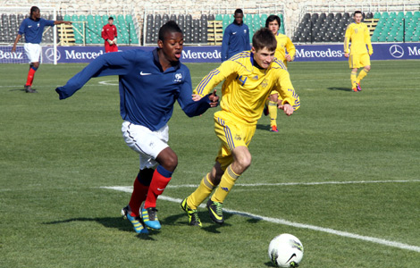 U-16: французькі гойдалки