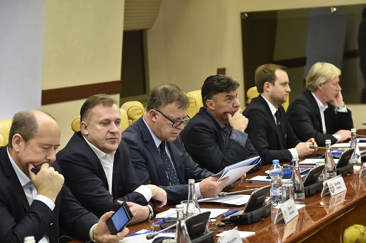 УАФ: УЄФА допоможе Україні створити єдиний телевізійний пул - изображение 1