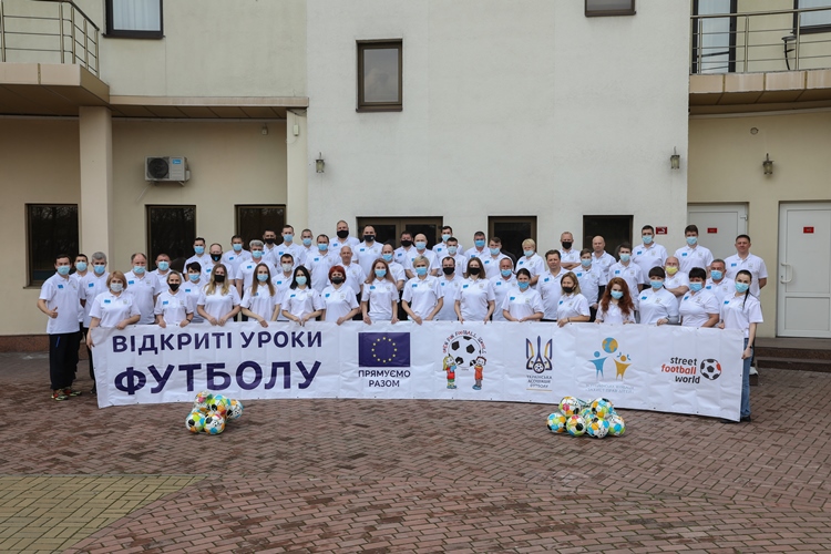 У Запоріжжі відбудеться навчання для лідерів проєкту «Відкриті уроки футболу»