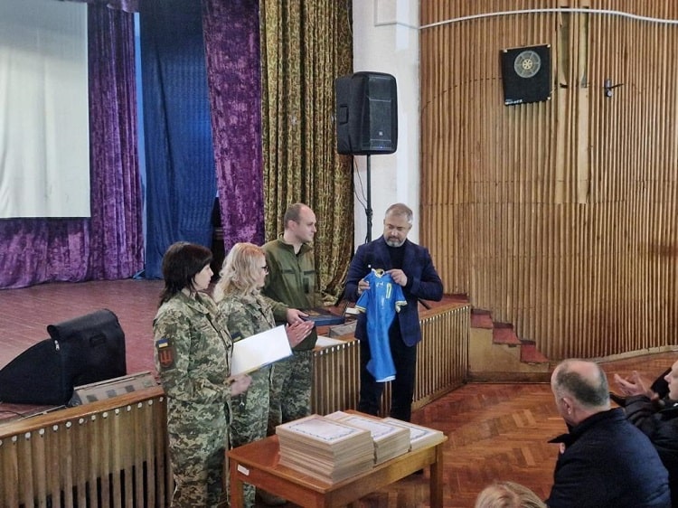 УАФ допомагатиме військовому медичному центру зі спортивною реабілітацією поранених воїнів