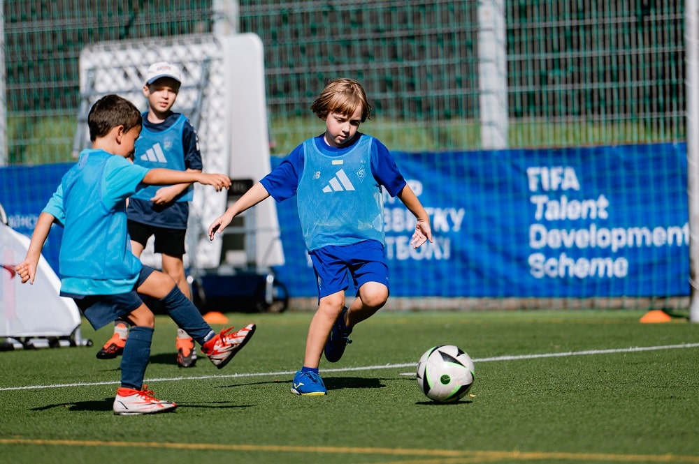 УАФ відкриває новий набір дітей до Центру розвитку футболу
