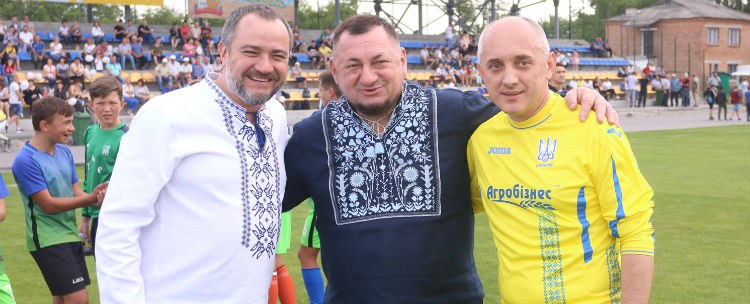 Олег Собуцький: «Уже зараз плануємо, як підтримати збірну України на Євро-2020»