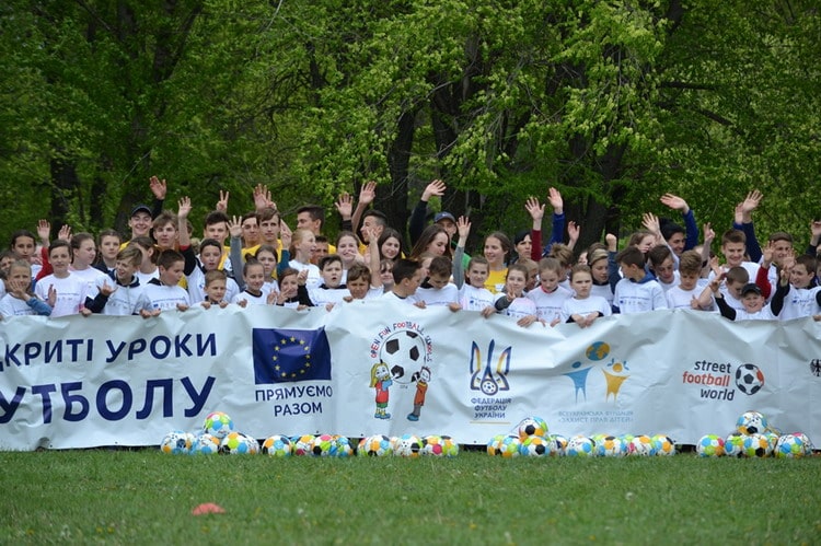 Нові міста зустрічають фестиваль «Відкриті уроки футболу»