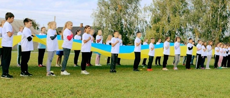 Фестиваль чемпіонів «Відкриті уроки футболу» крокує регіонами країни
