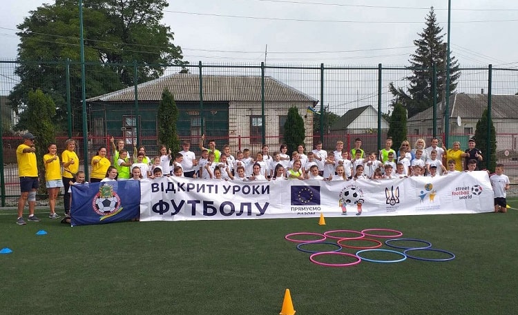 Харківщина розпочала сезон «Відкритих уроків футболу» в адаптованому форматі