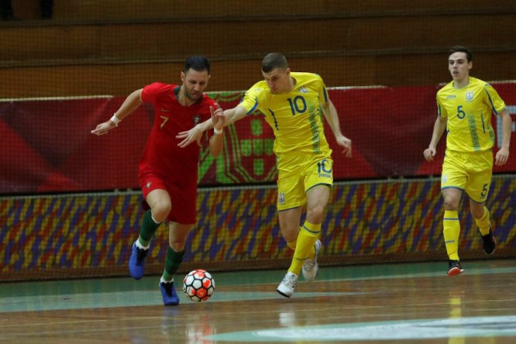 Збірна України з футзалу вдруге зіграла внічию з командою Португалії