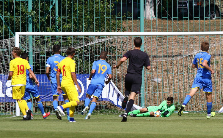 U-19: у другому спарингу юнацька збірна України програла румунам