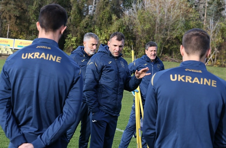 https://uaf.ua/photos/zbirna/2020/%D0%BB%D0%B8%D1%81%D1%82%D0%BE%D0%BF%D0%B0%D0%B4-2020/%D1%82%D1%80%D0%B5%D0%BD-%D0%BF-%D0%BD-1-min.JPG