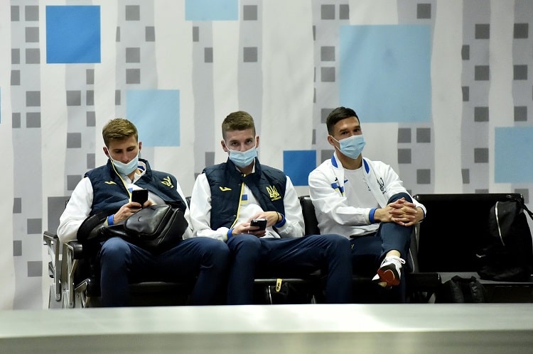 ЧС-2022. Збірна України прибула в Гельсінкі на матч проти Фінляндії