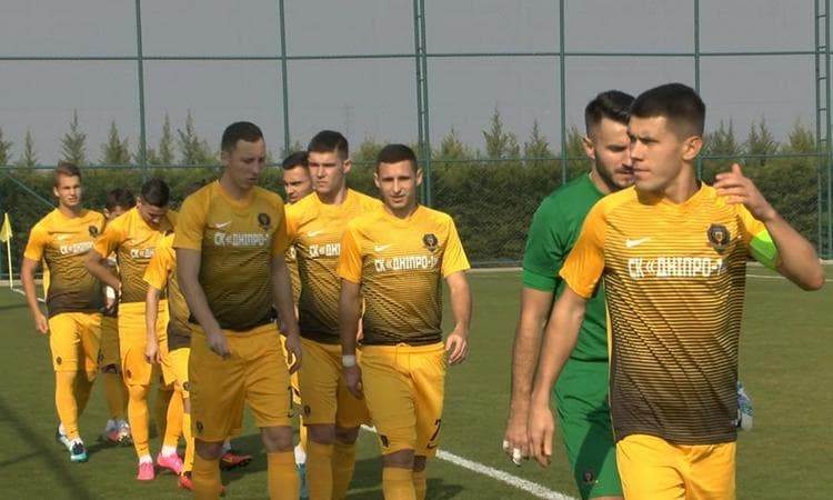 До 1/2 фіналу Кубку України. «Дніпро-1» тримав свої ворота на замку 412 хвилин