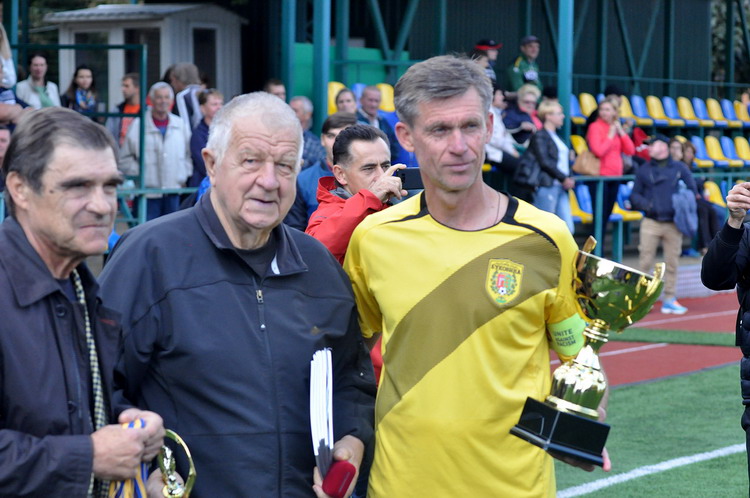 «Буковина-Ретро» — чемпіон України серед ветеранів у віковій категорії 45+